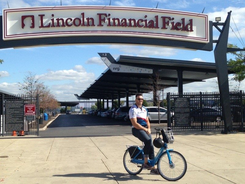 Connor Barwin Bikes Down Broad